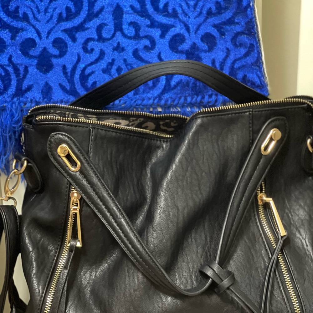 Jessica Simpson handbag